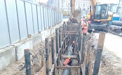 Открытая прокладка чугунного водопровода ф600 мм